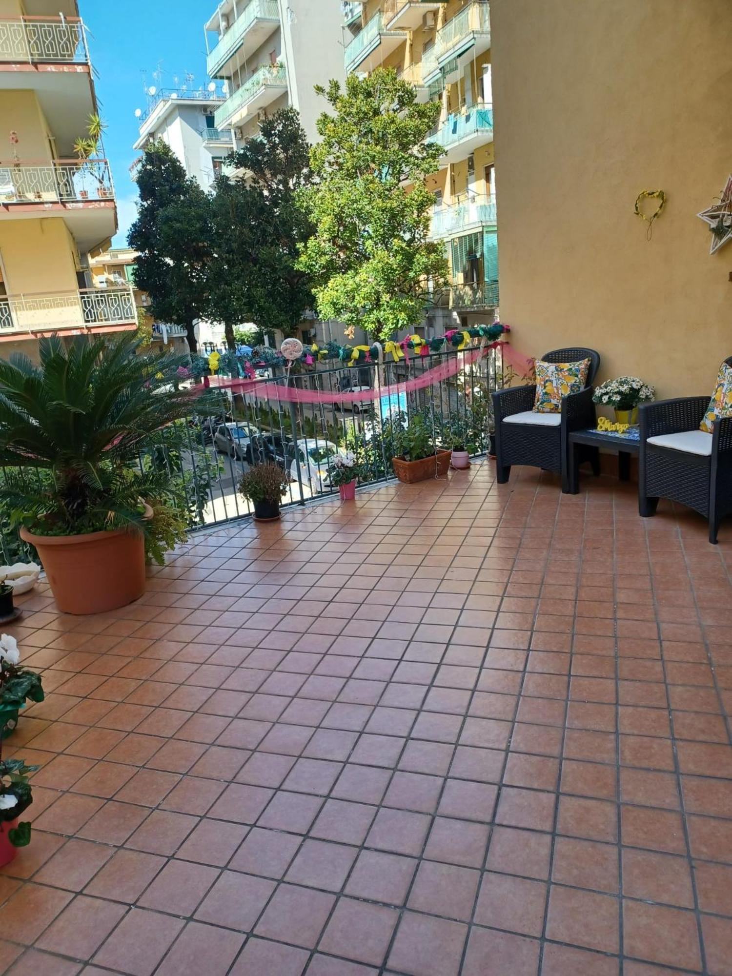 La Terrazza Di Monica & Teresa Bed & Breakfast Portici Dış mekan fotoğraf