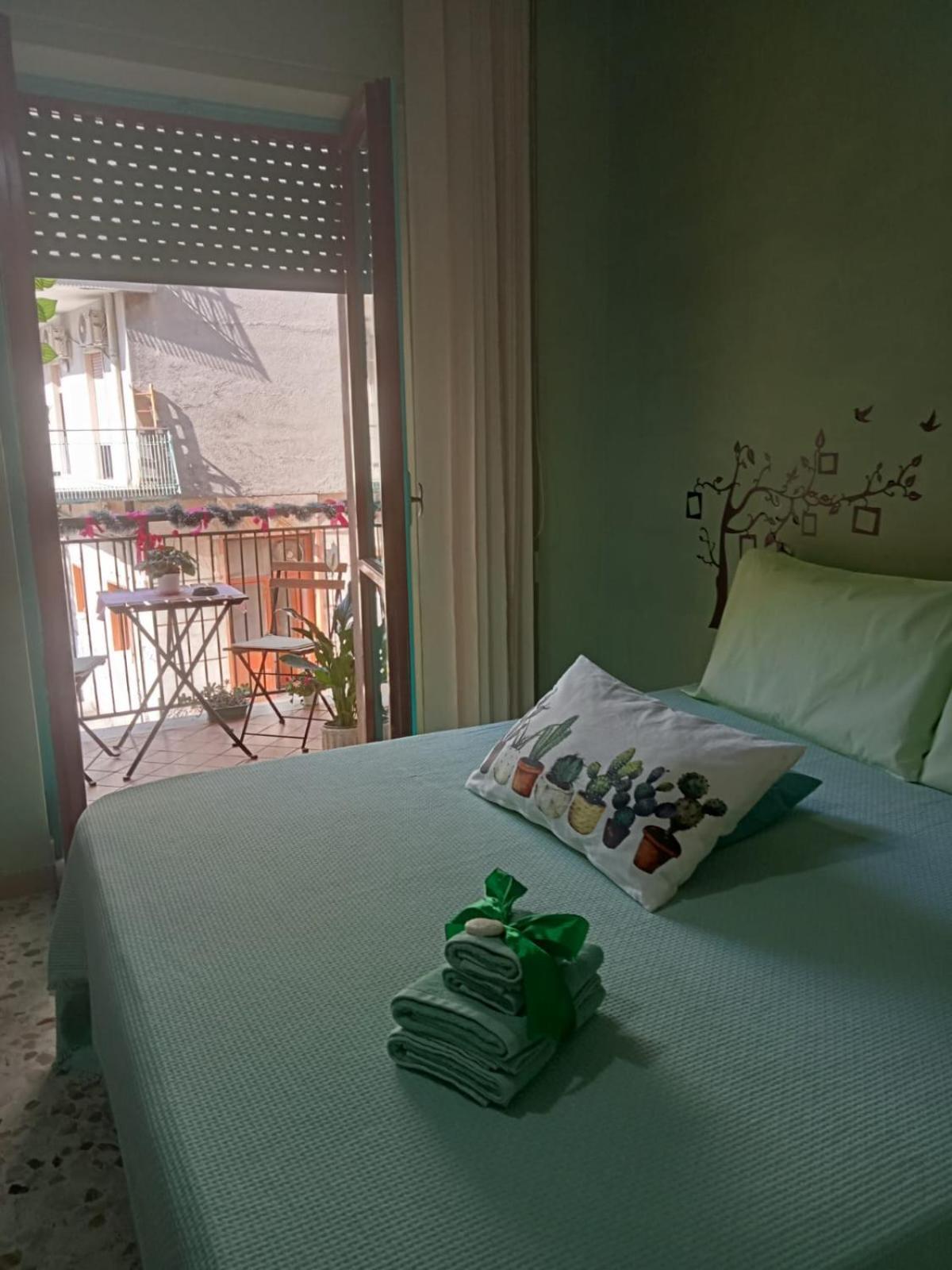 La Terrazza Di Monica & Teresa Bed & Breakfast Portici Dış mekan fotoğraf