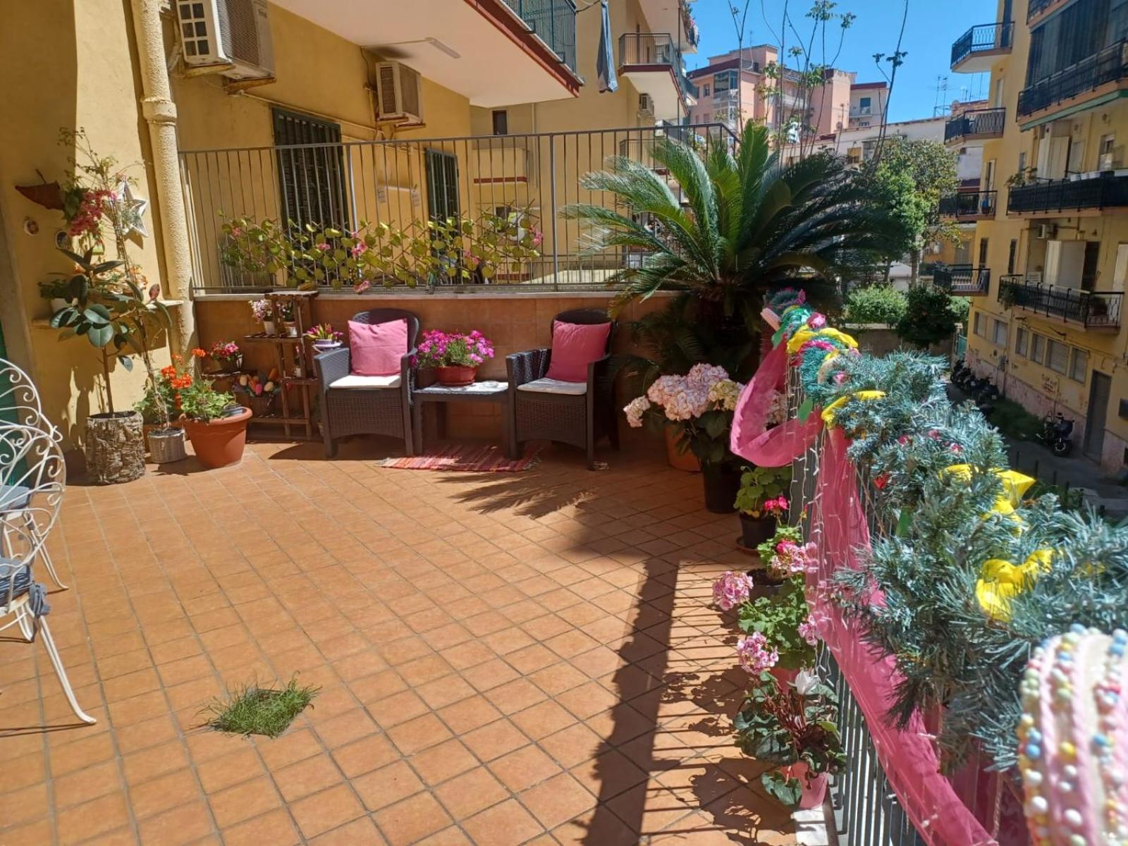 La Terrazza Di Monica & Teresa Bed & Breakfast Portici Dış mekan fotoğraf