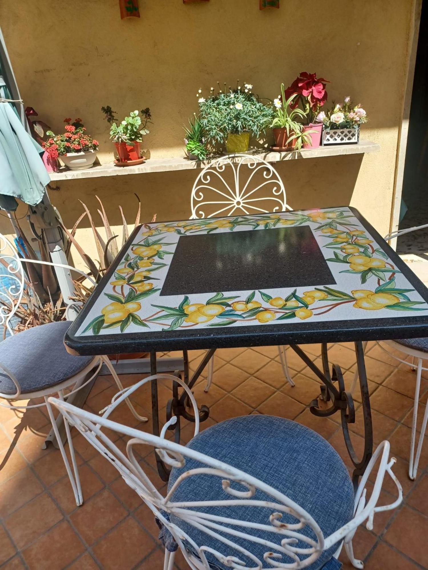 La Terrazza Di Monica & Teresa Bed & Breakfast Portici Dış mekan fotoğraf